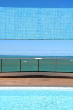 Flat 905 vista para o mar pé na Praia